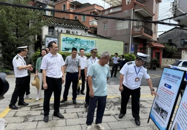 谷锦网 港湾街：普法宣传零距离，违建治理入民心